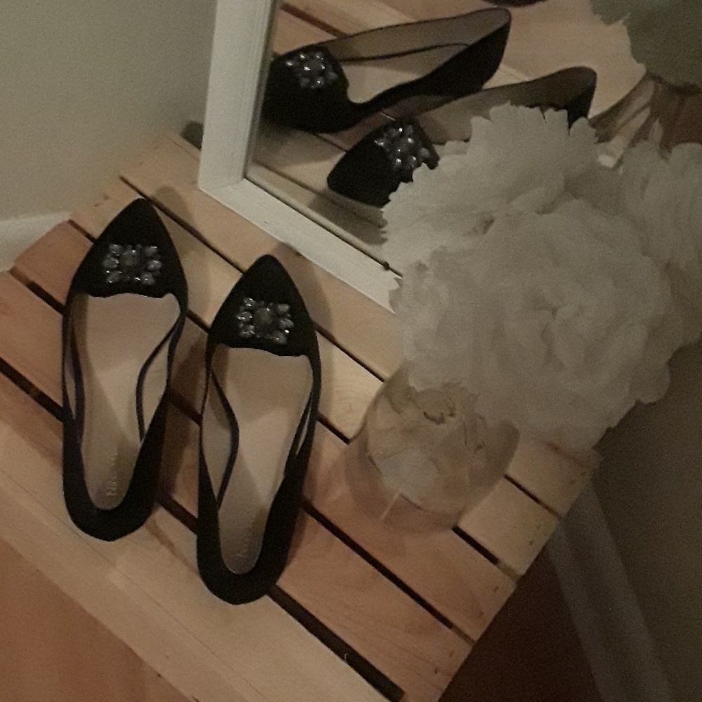 Nine west jeweled flats